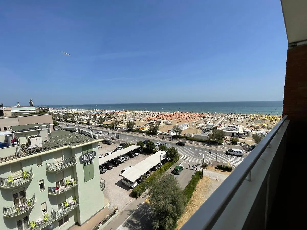 Beach Front Daire Rimini