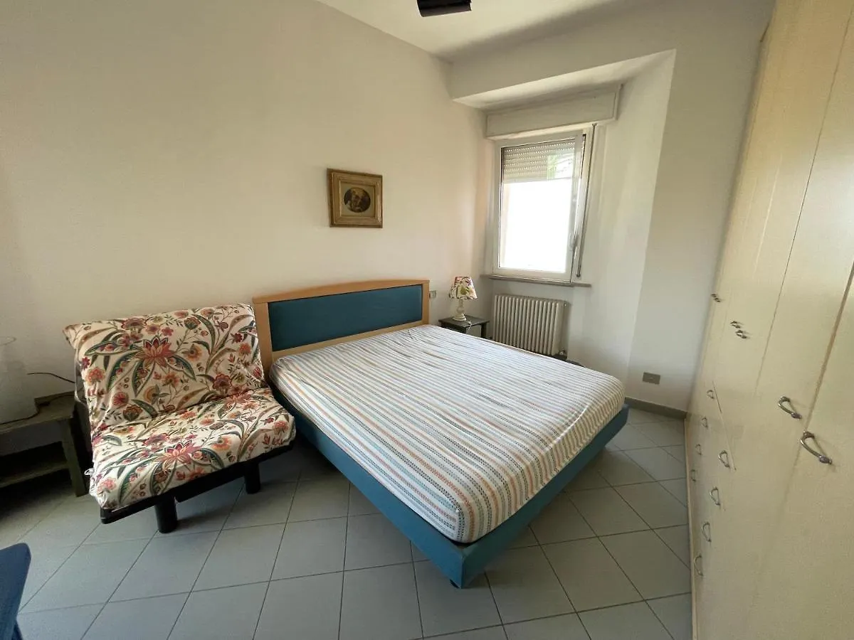 Beach Front Daire Rimini