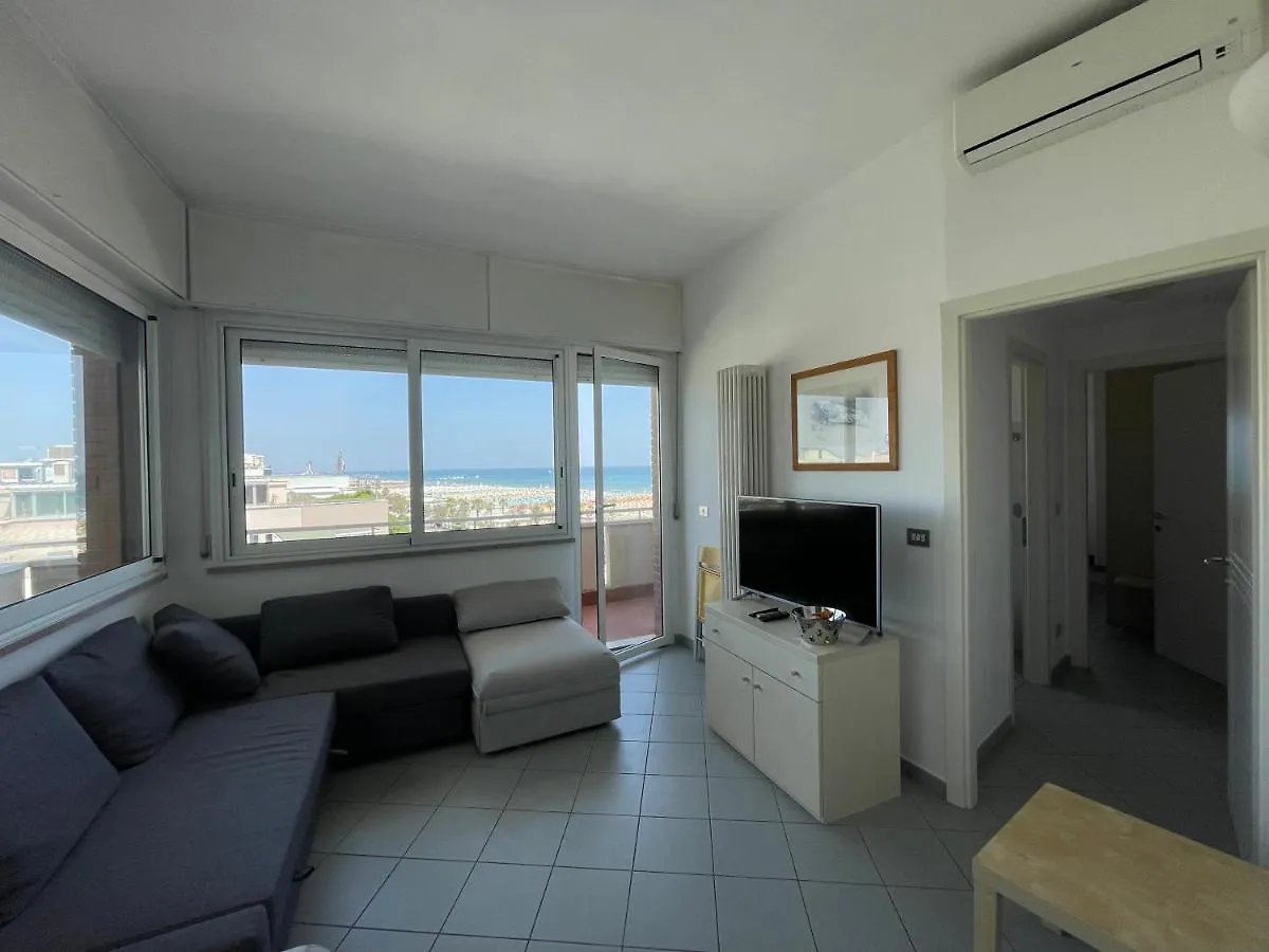 Beach Front Daire Rimini