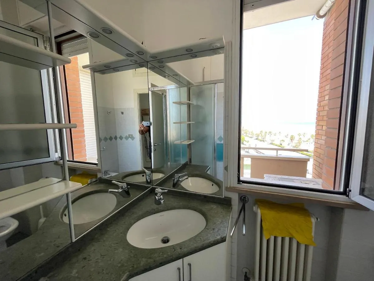 Beach Front Daire Rimini